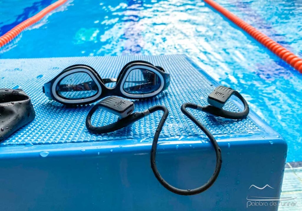 Auriculares para nadar: los mejores MP3 acuáticos de natación